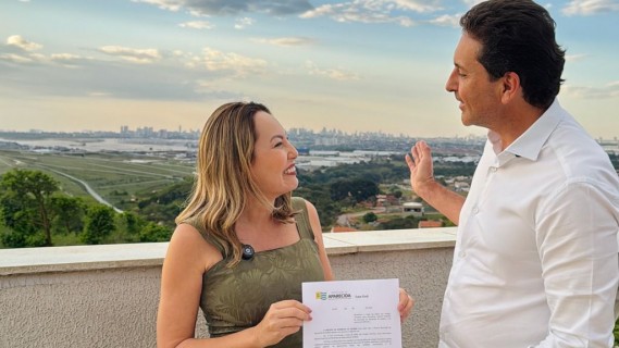 Prefeito Leandro Vilela sanciona lei que transforma a Festa do Milho dos Amigos Feirantes em patrimônio cultural de Aparecida