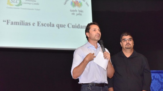 Prefeito Vilela alerta famílias sobre sinais de violência contra crianças e adolescentes