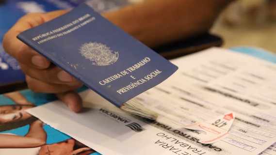 Empresas de Aparecida ofertam mais de 1,8 mil vagas de emprego nesta semana pelo SIME