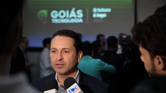 Prefeito Vilela destaca parceria com Estado e aposta em tecnologia para modernizar serviços públicos em Aparecida