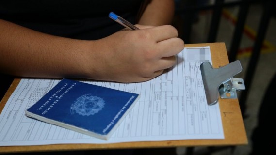 SIME disponibiliza mais de 2 mil vagas de emprego em Aparecida nesta semana